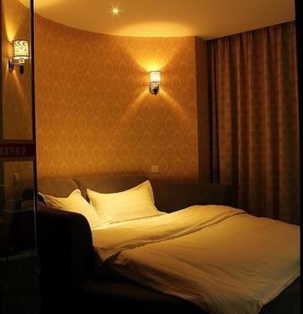 Lucky 5 Million Express Hotel Yuxi Kunming Exterior foto